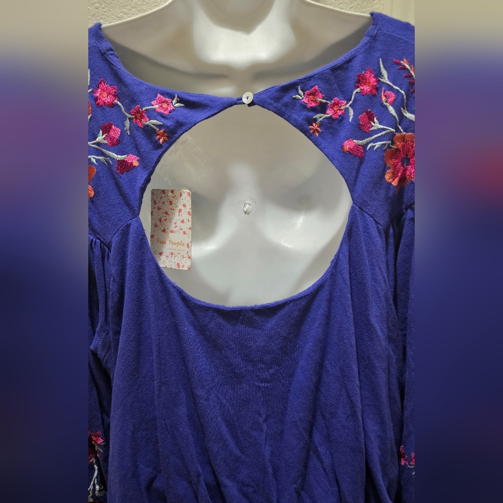 Free People Lita Embroidered Bohemian Cut Out Top Size Large NWT - Picture 7 of 14